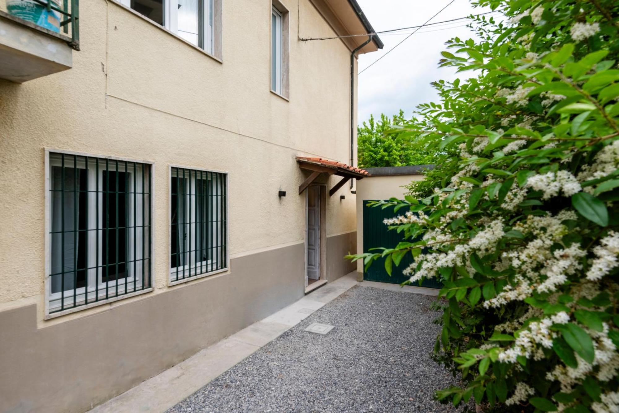 Iarsera Rooms And Apartment Lucca Dış mekan fotoğraf
